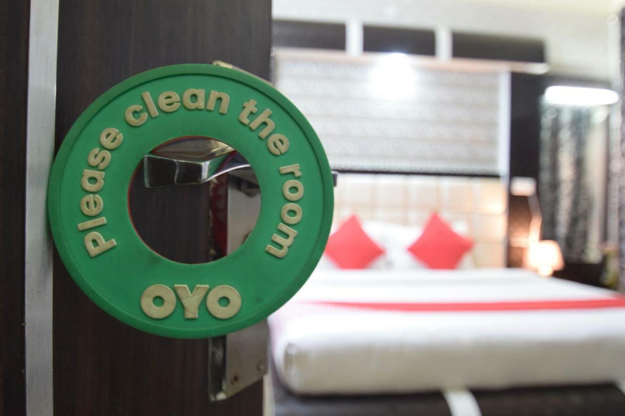 Oyo 5540 Etiler Hotel Katra  Exterior photo